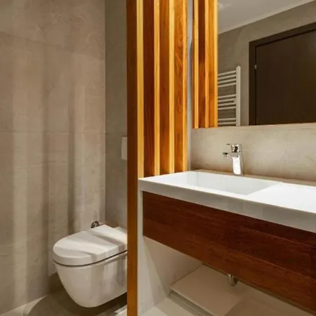 Innovative Boutique Flat In The Heart Of The