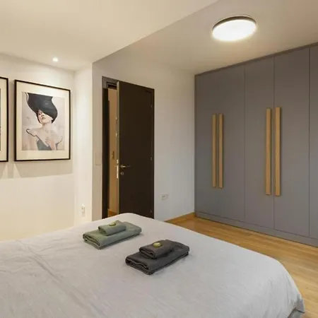 Innovative Boutique Flat In The Heart Of The Apartment